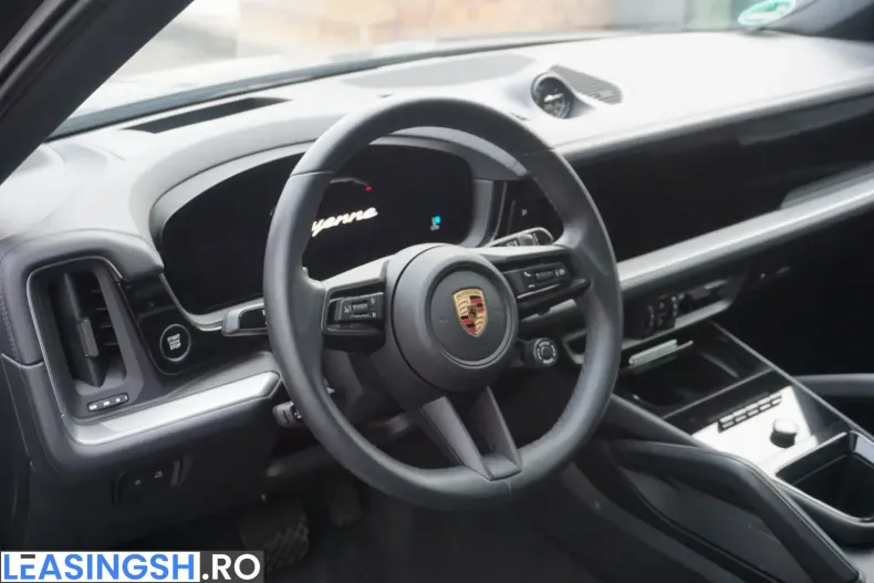 Porsche Cayenne din 2025 cu 17.999 km - oferta POR253639 - foto 33