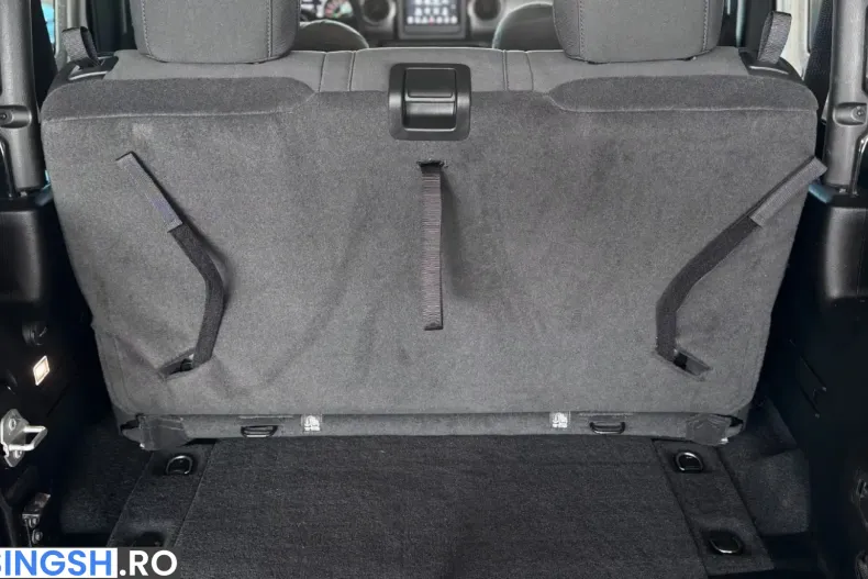 Jeep Wrangler din 2023 cu 36.453 km - oferta JEE253643 - foto 27