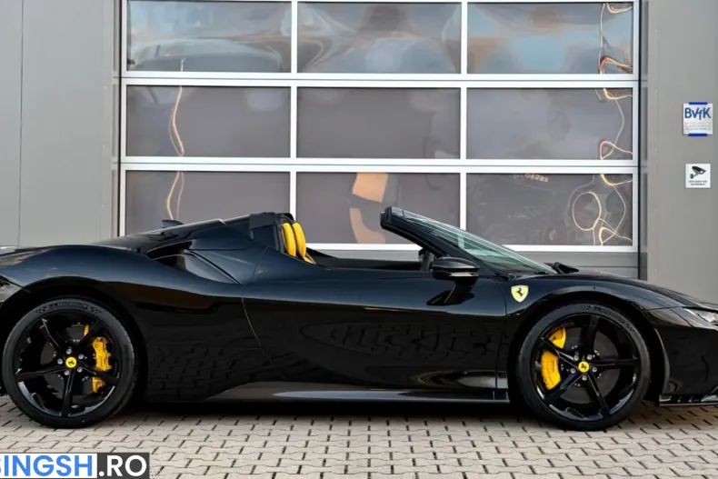 Ferrari SF90 Spider Nero DS din 2025 cu 166 km - oferta FER253644 - foto 37
