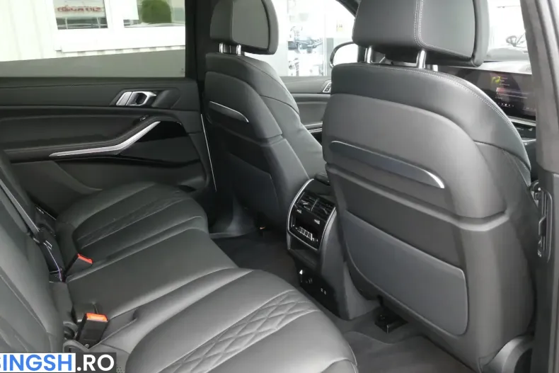 BMW X7 (Seria X) din 2025 cu 49.470 km - oferta BMW253646 - foto 11