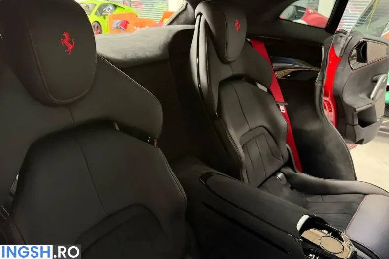 Ferrari Purosangue V12 Carbon din 2026 cu 185 km - oferta FER253647 - foto 9