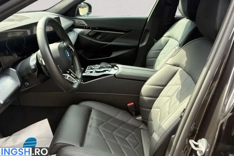 BMW 530 (Seria 5) din 2024 cu 9.224 km - oferta BMW253649 - foto 9