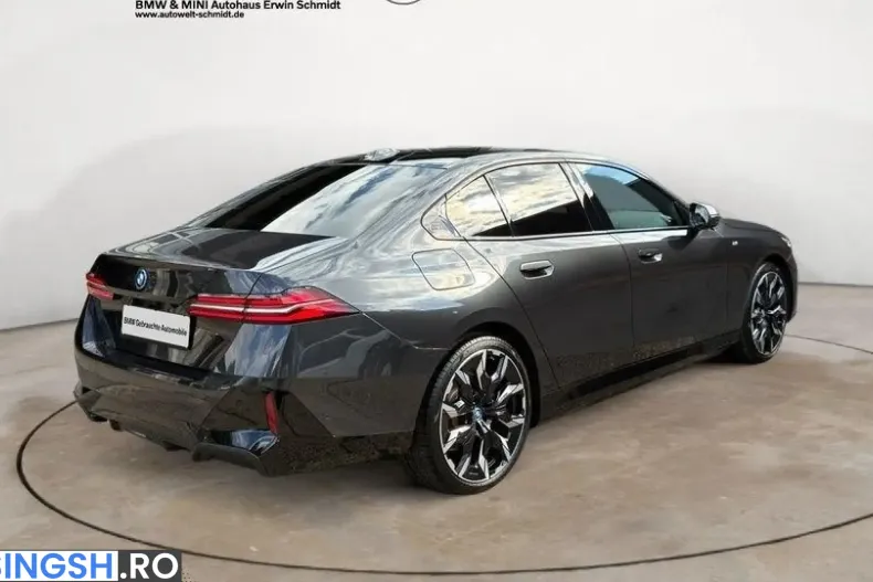 BMW 530 (Seria 5) din 2024 cu 9.224 km - oferta BMW253649 - foto 12