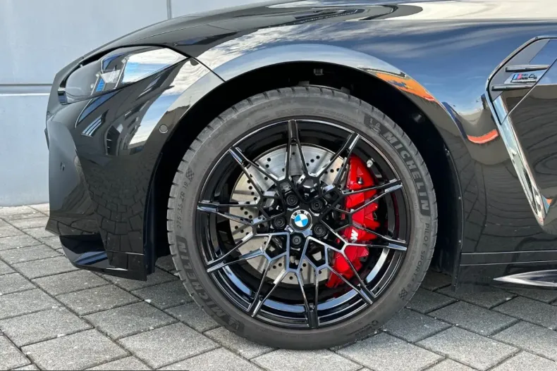 BMW M4 (Seria 4) din 2026 cu 4.072 km - oferta BMW253653 - foto 12