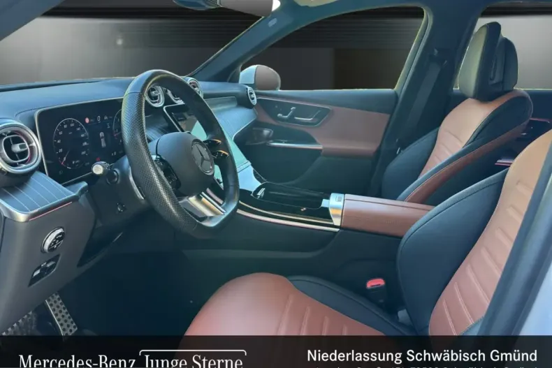 Mercedes-Benz GLC 300 (Clasa GLC) din 2025 cu 36.295 km - oferta MER253654 - foto 2