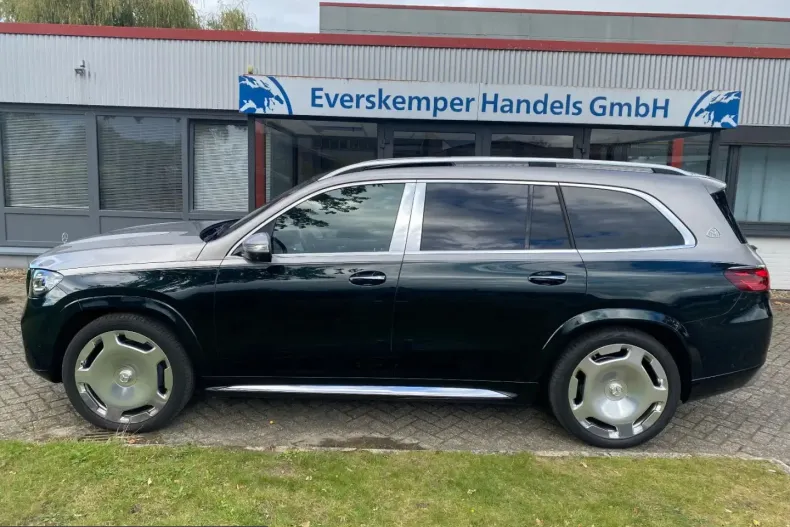 Mercedes-Benz GLS 600 (Clasa GLS) din 2024 cu 9.400 km - oferta MER253658 - foto 6
