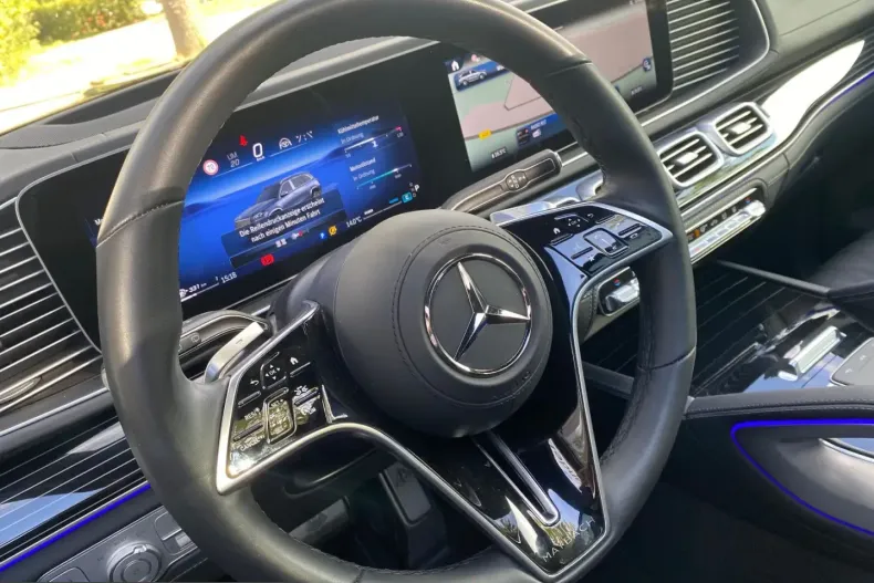 Mercedes-Benz GLS 600 (Clasa GLS) din 2024 cu 9.400 km - oferta MER253658 - foto 15