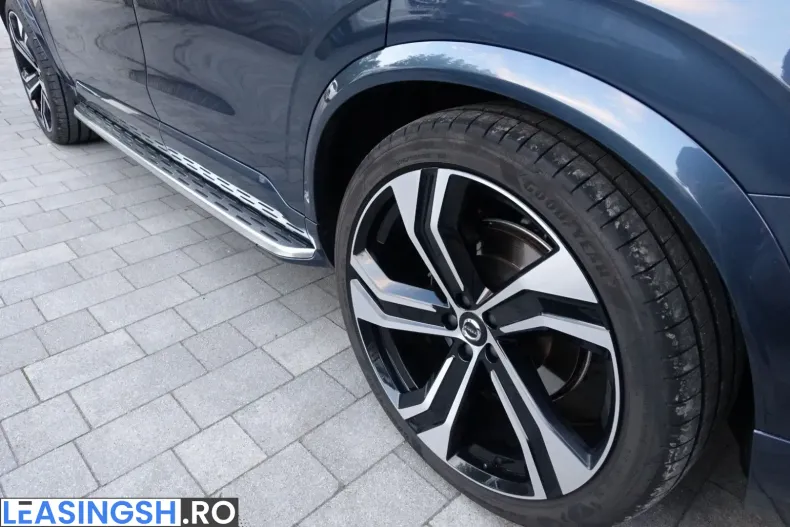 Volvo XC90 din 2024 cu 39.864 km - oferta VOL253663 - foto 17