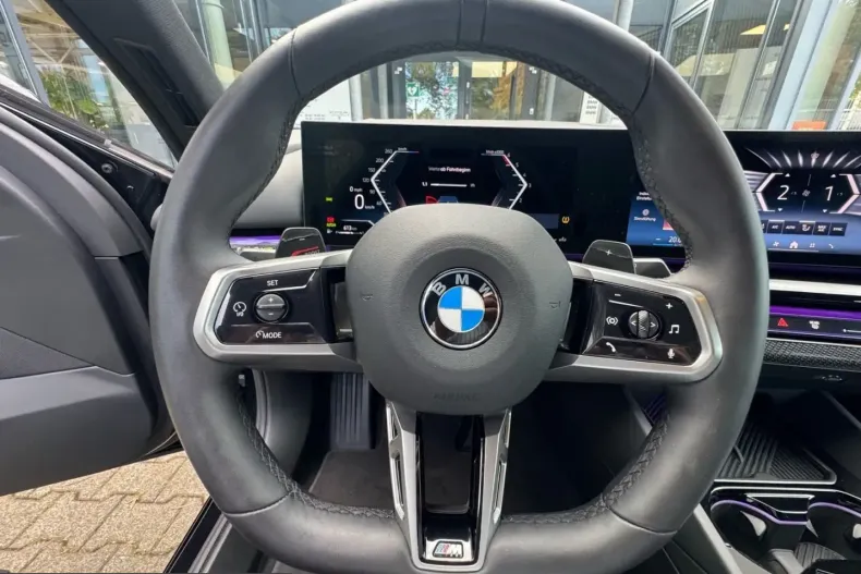 BMW 520 (Seria 5) din 2025 cu 19.846 km - oferta BMW253664 - foto 8