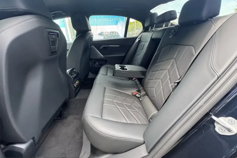 BMW 520 (Seria 5) din 2025 cu 19.846 km - oferta BMW253664 - foto 9