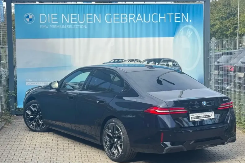 BMW 520 (Seria 5) din 2025 cu 19.846 km - oferta BMW253664 - foto 18