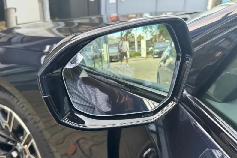 BMW 520 (Seria 5) din 2025 cu 19.846 km - oferta BMW253664 - foto 24