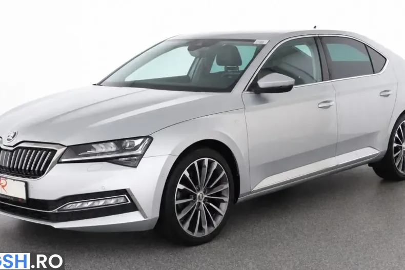 Skoda Superb din 2023 cu 50.000 km - oferta SKO253667 - foto 1