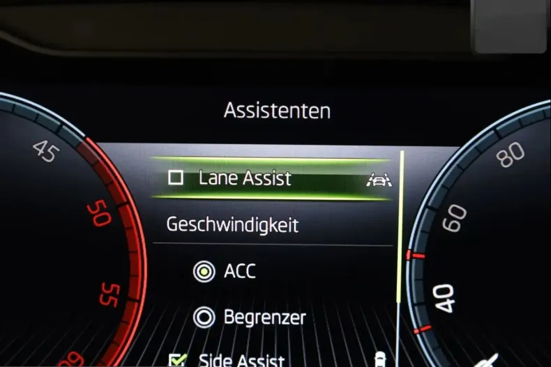 Skoda Superb din 2023 cu 50.000 km - oferta SKO253667 - foto 20