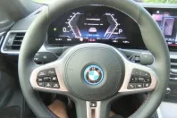 BMW i4 (Seria 4) din 2022 cu 9.800 km - oferta BMW253668 - foto 16