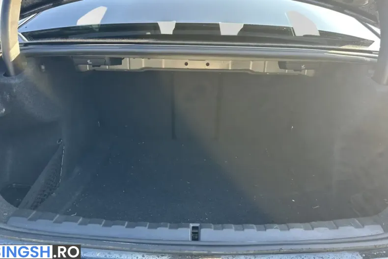 BMW 330 (Seria 3) din 2023 cu 29.400 km - oferta BMW253671 - foto 16