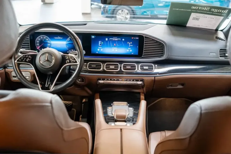 Mercedes-Benz GLE 400 (Clasa GLE) din 2024 cu 47.935 km - oferta MER253678 - foto 6