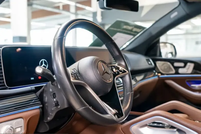 Mercedes-Benz GLE 400 (Clasa GLE) din 2024 cu 47.935 km - oferta MER253678 - foto 19