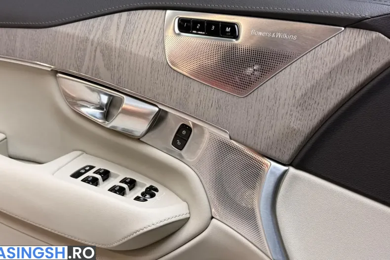 Volvo XC90 din 2024 cu 36.000 km - oferta VOL253682 - foto 13