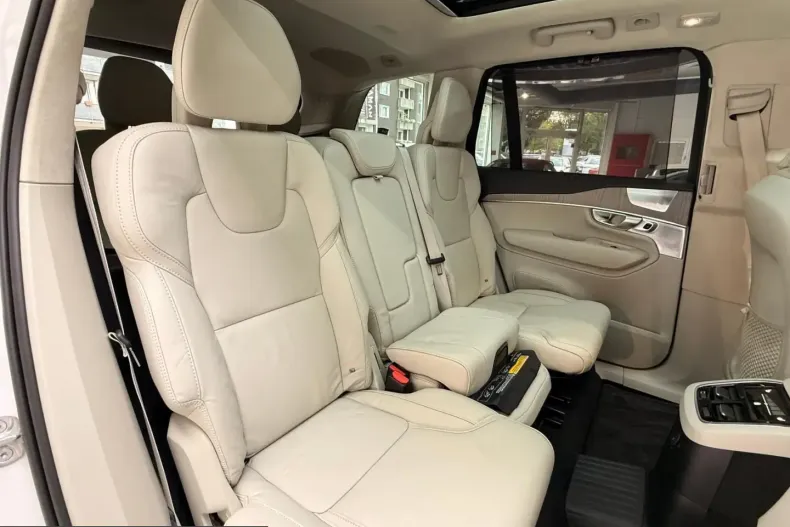 Volvo XC90 din 2024 cu 36.000 km - oferta VOL253682 - foto 26