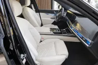 BMW i7 (Seria 7) din 2023 cu 12.500 km - oferta BMW253683 - foto 6