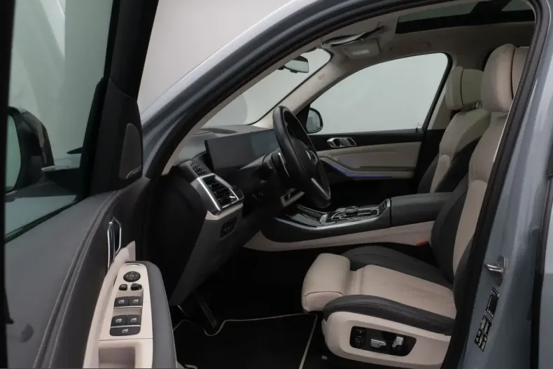 BMW X5 (Seria X) din 2023 cu 45.989 km - oferta BMW253687 - foto 2