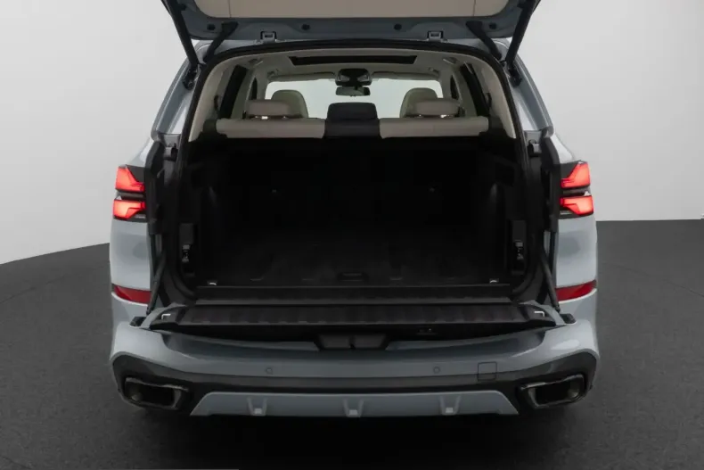 BMW X5 (Seria X) din 2023 cu 45.989 km - oferta BMW253687 - foto 13
