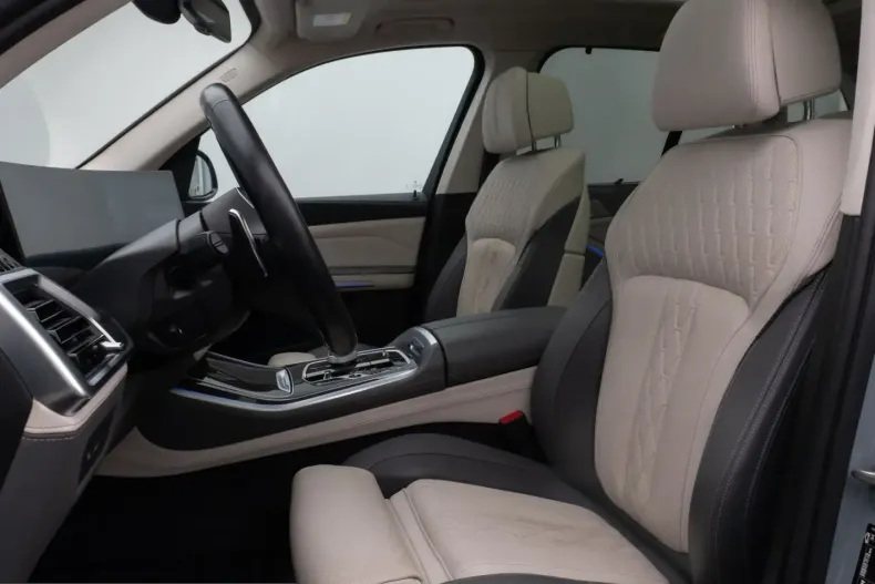 BMW X5 (Seria X) din 2023 cu 45.989 km - oferta BMW253687 - foto 35