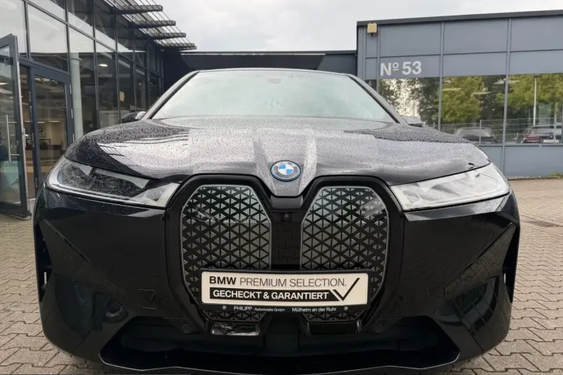 BMW iX din 2023 cu 42.530 km - oferta BMW253691 - foto 24