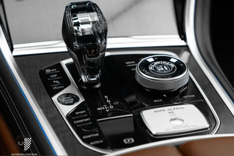 BMW M850 (Seria 8) din 2023 cu 10.835 km - oferta BMW253692 - foto 22