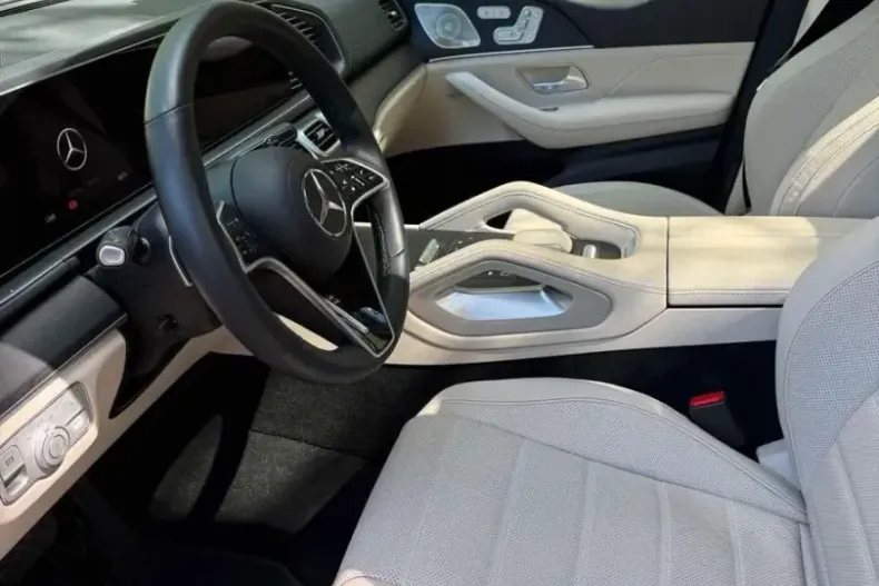 Mercedes-Benz GLE 450 (Clasa GLE) din 2025 cu 29.000 km - oferta MER253694 - foto 6