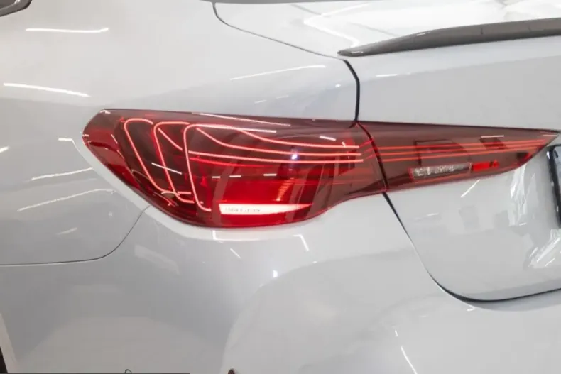 BMW M4 (Seria 4) din 2025 cu 6.900 km - oferta BMW253695 - foto 5