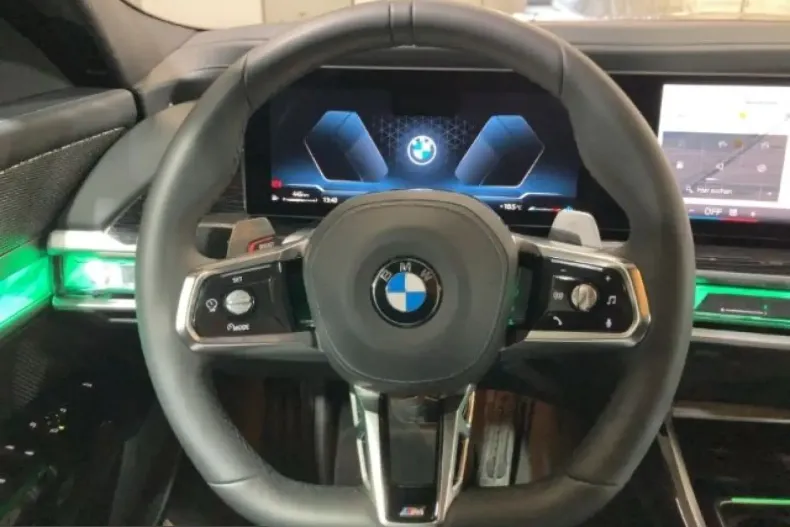BMW 740 (Seria 7) din 2025 cu 5.313 km - oferta BMW253715 - foto 6