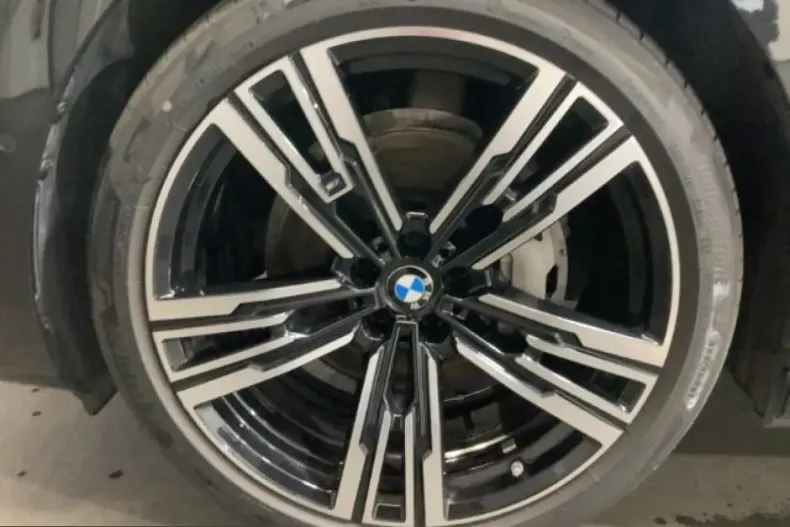 BMW 740 (Seria 7) din 2025 cu 5.313 km - oferta BMW253715 - foto 15