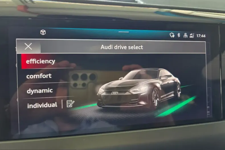 Audi e-tron GT din 2023 cu 139.500 km - oferta AUD253722 - foto 38