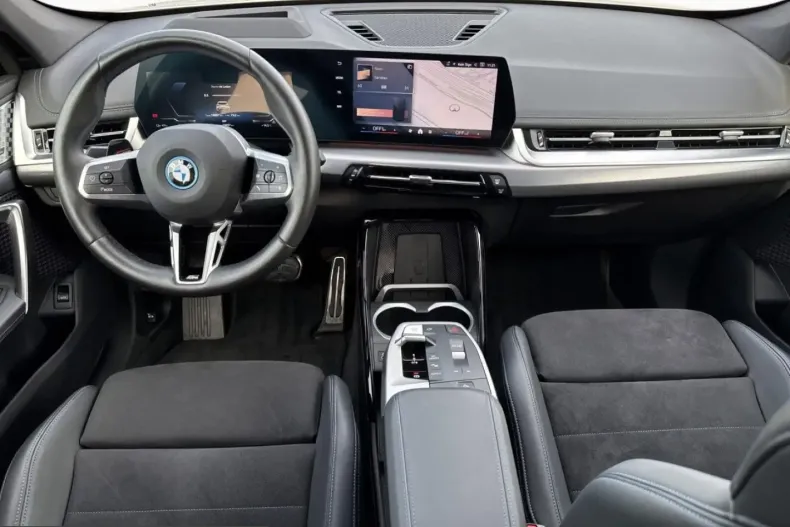 BMW iX1 (Seria X) din 2025 cu 19.891 km - oferta BMW253723 - foto 2