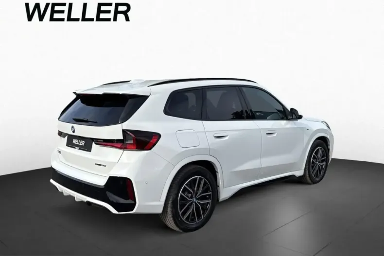 BMW iX1 (Seria X) din 2025 cu 19.891 km - oferta BMW253723 - foto 4