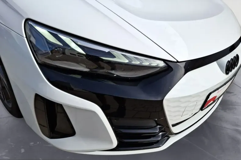 Audi e-tron GT din 2023 cu 127.793 km - oferta AUD253724 - foto 8