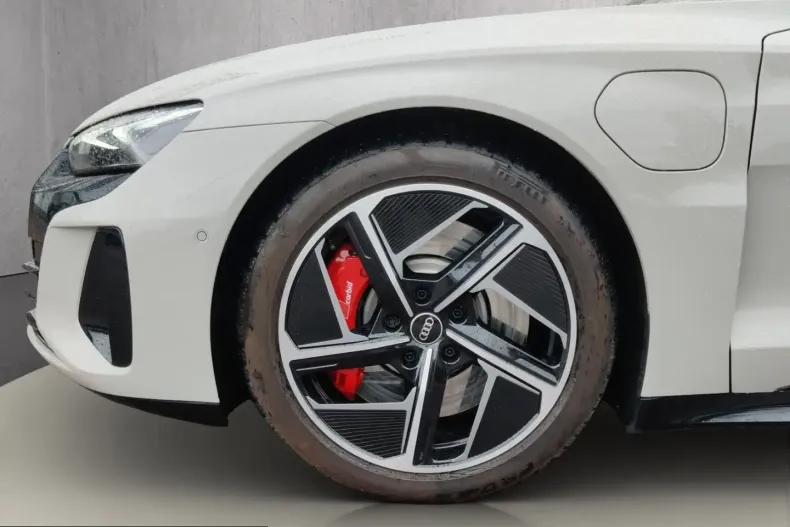 Audi e-tron GT din 2023 cu 39.600 km - oferta AUD253725 - foto 23
