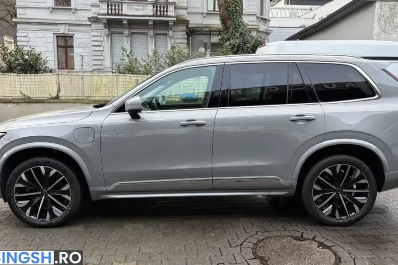 Volvo XC90 din 2026 cu 22.608 km - oferta VOL253727 - foto 6