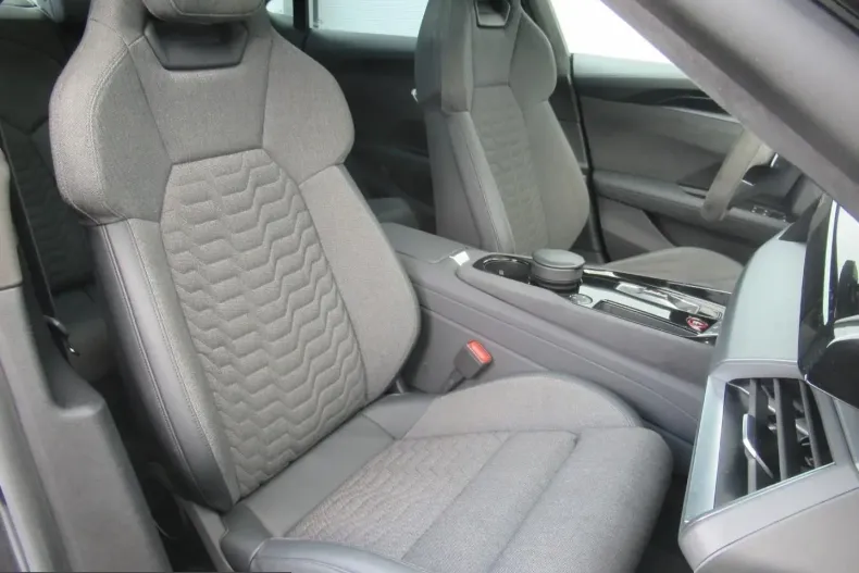 Audi e-tron GT din 2021 cu 106.115 km - oferta AUD253728 - foto 9