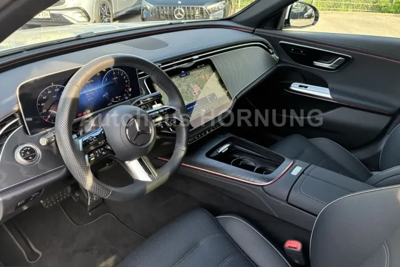 Mercedes-Benz E 300 (Clasa E) din 2025 cu 18.345 km - oferta MER253730 - foto 8