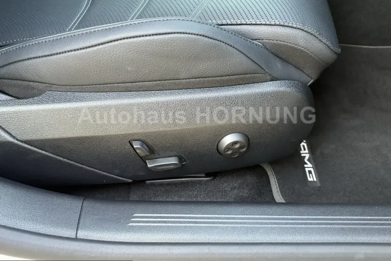 Mercedes-Benz E 300 (Clasa E) din 2025 cu 18.345 km - oferta MER253730 - foto 19