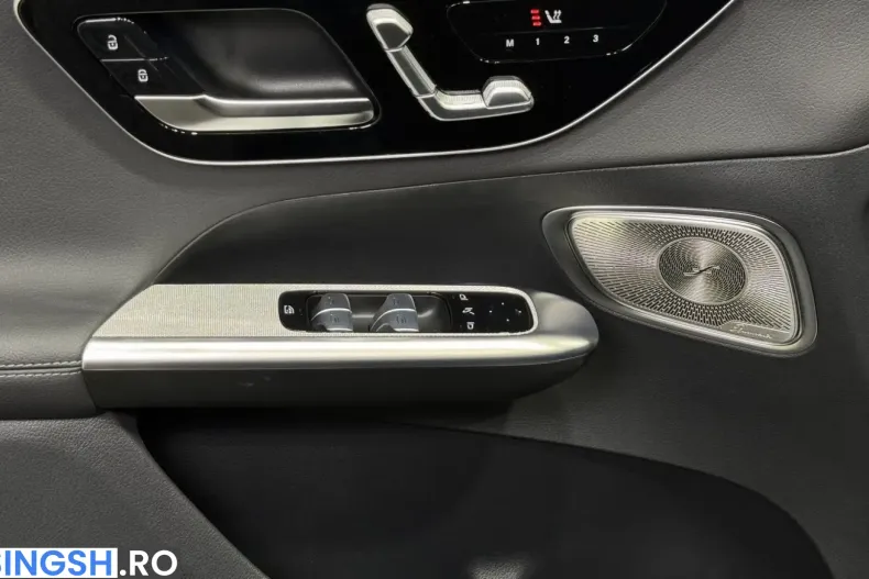 Mercedes-Benz GLC 300 AMG, Pano, cameră 360°HUD din 2024 cu 64.900 km - oferta MER253733 - foto 13