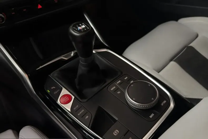 BMW M3 (Seria 3) din 2023 cu 37.940 km - oferta BMW253734 - foto 21