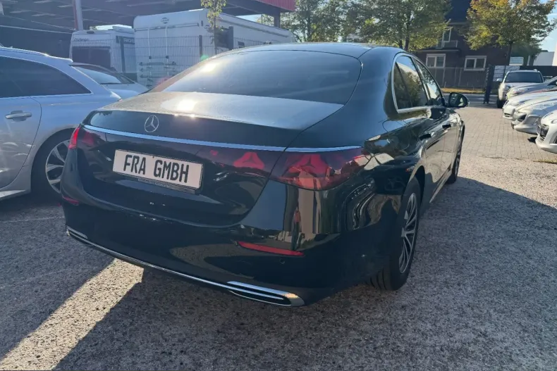 Mercedes-Benz E 220 (Clasa E) din 2025 cu 28.156 km - oferta MER253735 - foto 7