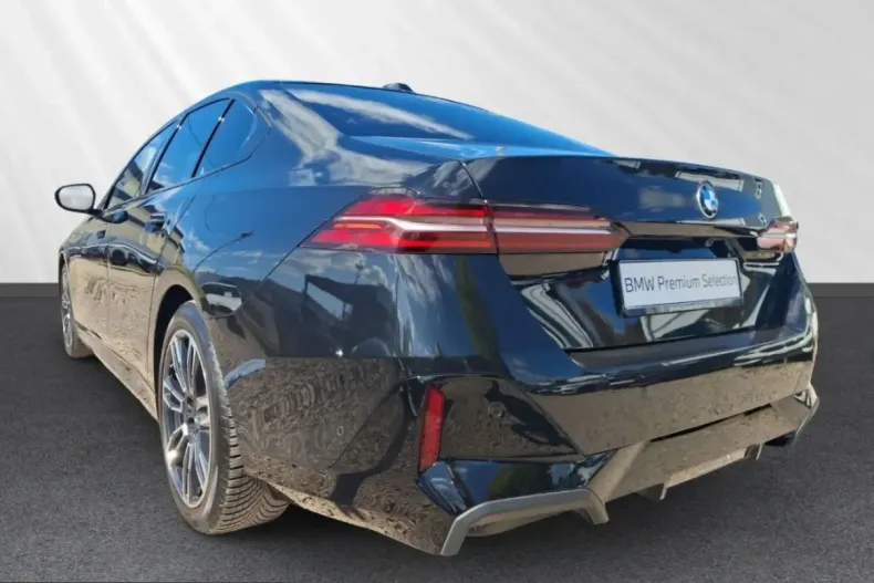 BMW 520 (Seria 5) din 2025 cu 39.548 km - oferta BMW253738 - foto 11