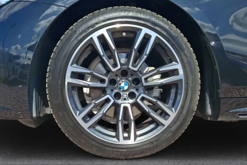 BMW 520 (Seria 5) din 2025 cu 39.548 km - oferta BMW253738 - foto 25
