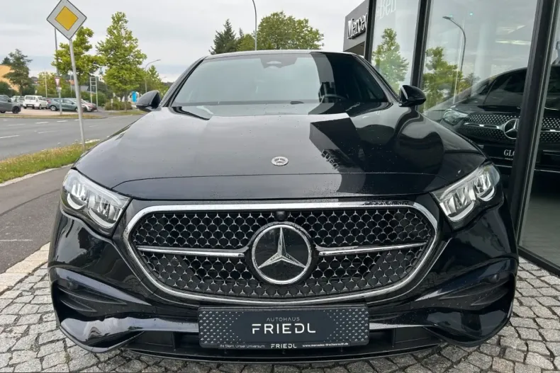 Mercedes-Benz E 200 (Clasa E) din 2024 cu 39.850 km - oferta MER253739 - foto 7