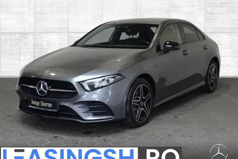 Mercedes-Benz A 250 (Clasa A) din 2021 cu 42.844 km - oferta MER253744 - foto 1